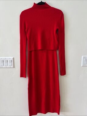 Seraphine pregnancy/postpartum Ribbed Long Sleeve Midi Dress -